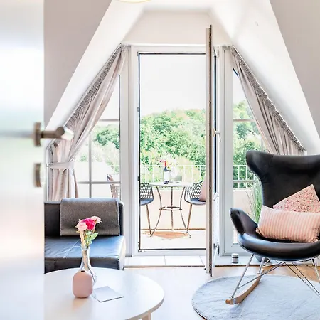 Smile, Wunderschoene Direkt Am Apartment Harrislee