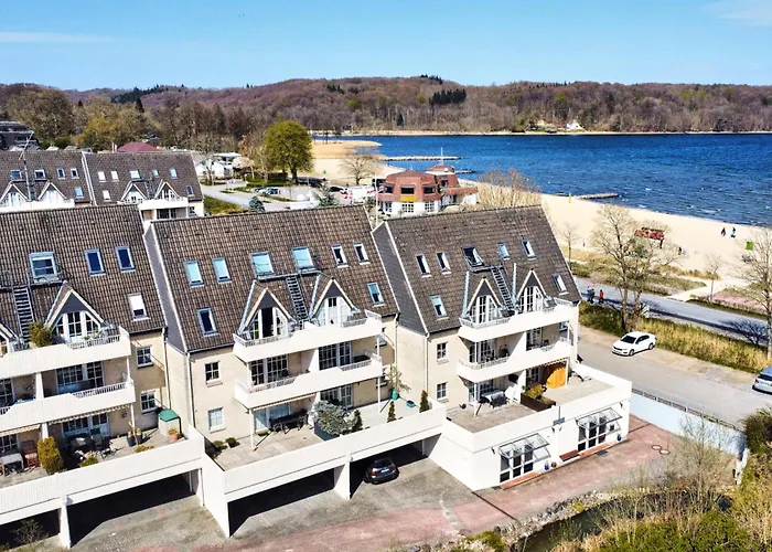 Smile, Wunderschoene Direkt Am